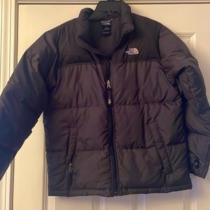 Boys size 14/16 N. face puffer jacket